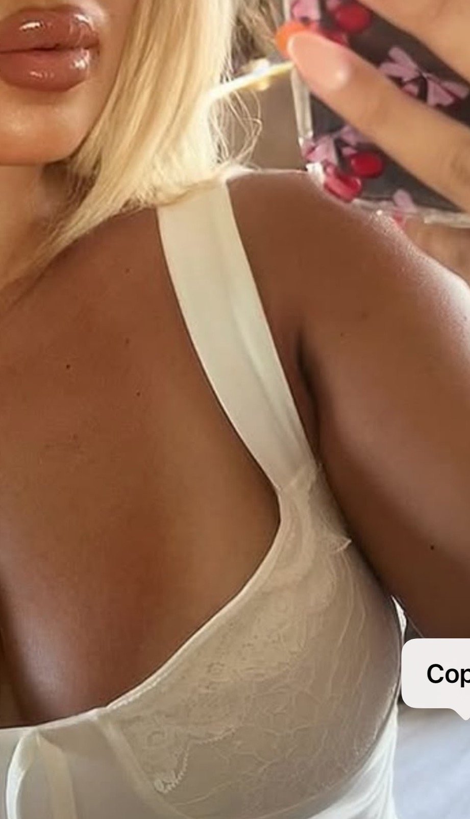  English🌹busty Curvy 👱🏻‍♀️🎉 Duo ,dom  backdrop