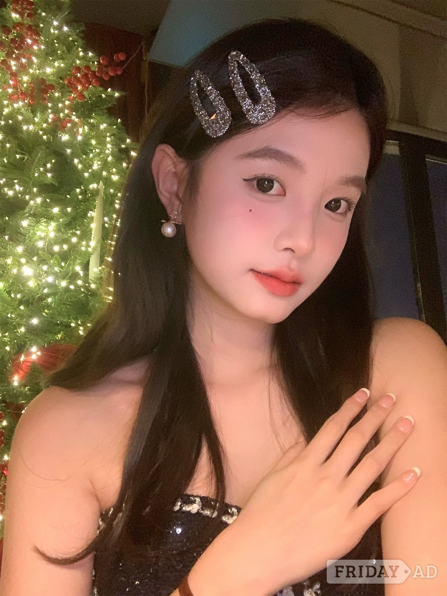 Asian graduate offer massage or escort services  image