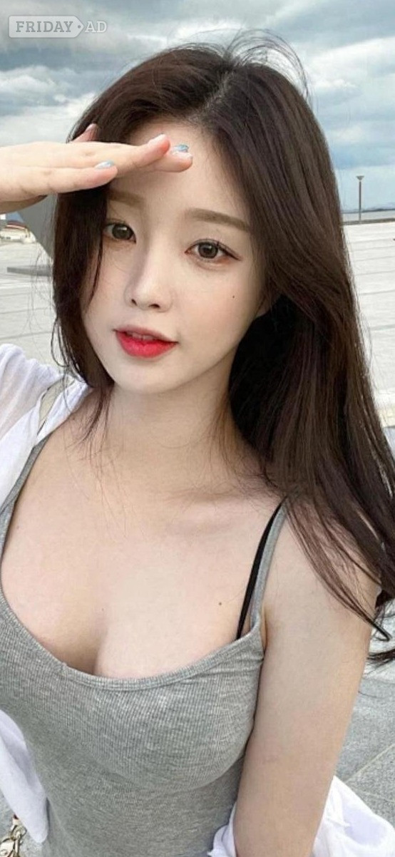 Oriental Escort In Crawley  backdrop