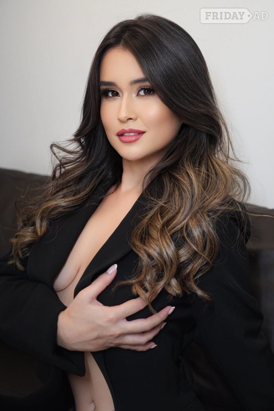 HI IM MIA, EXOTIC GIRL FROM COLOMBIA CALL ME ON image