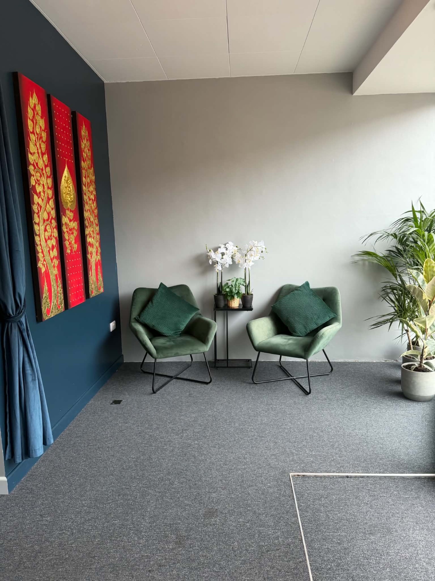 New! Confidence Thai Massage In Waterlooville Po7 backdrop