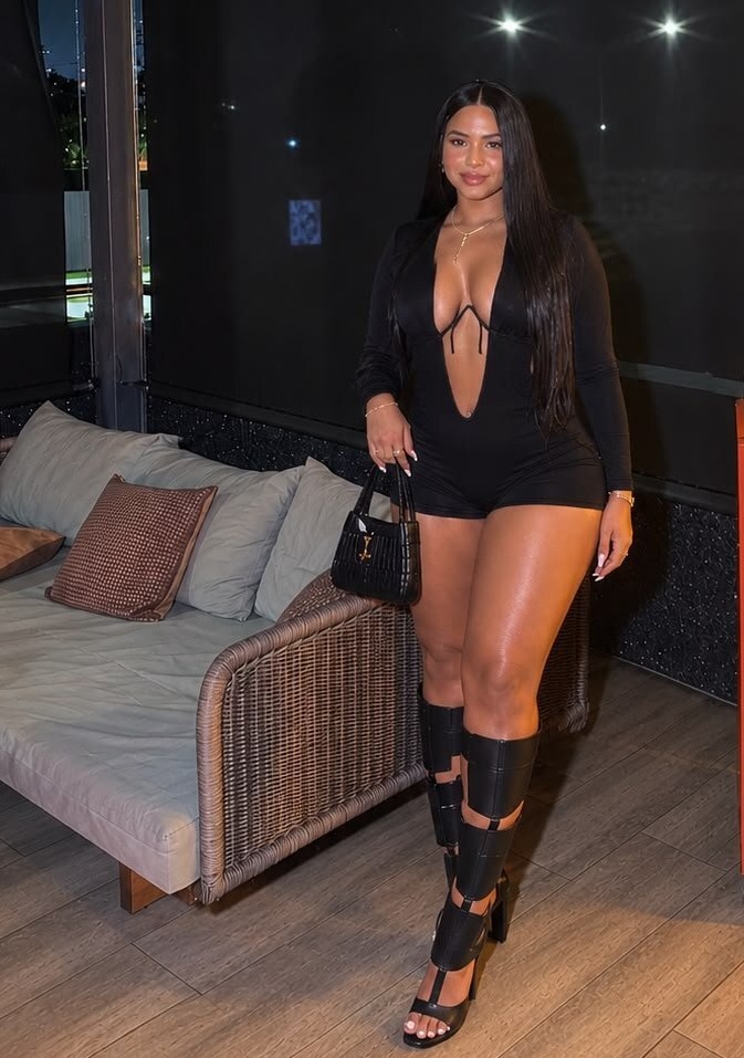 Hi Valery Is Here From Puerto Rican, Sexy And Hot Latina, Call Me On backdrop