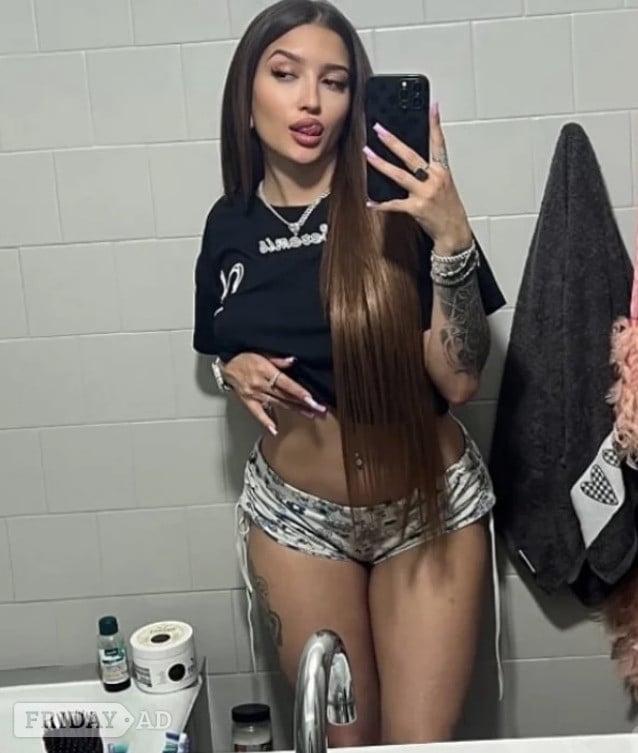 Italian beauty, verified and real photos, amazing body image