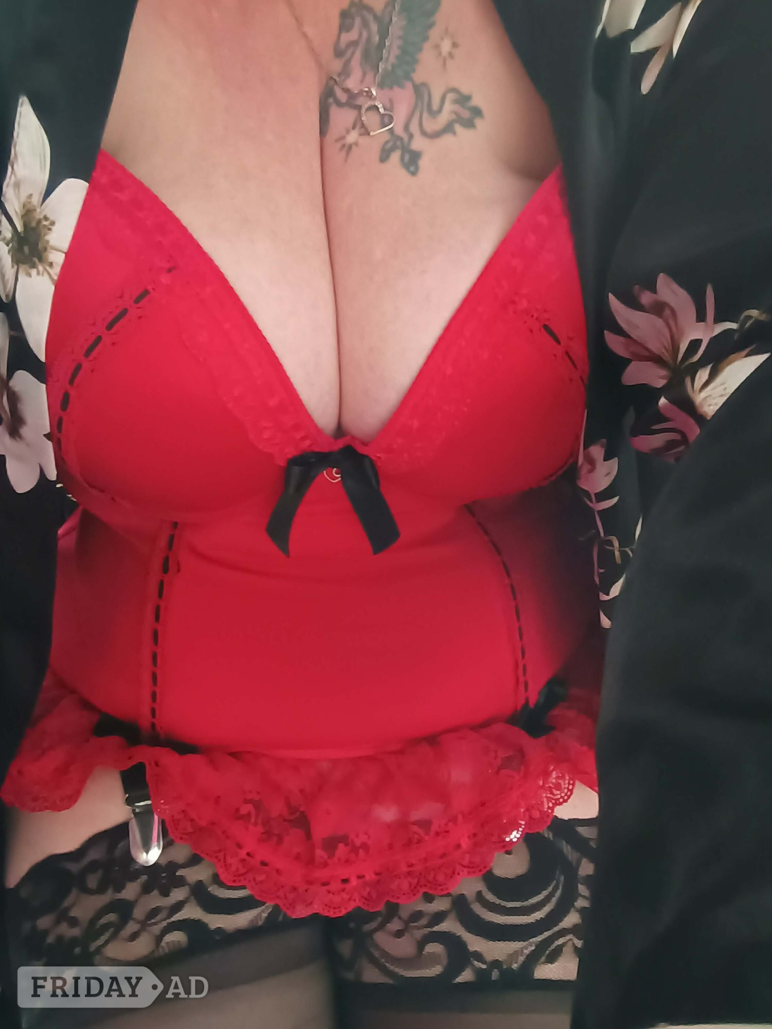 Busty And Curvy Qualified Massage Therapist backdrop