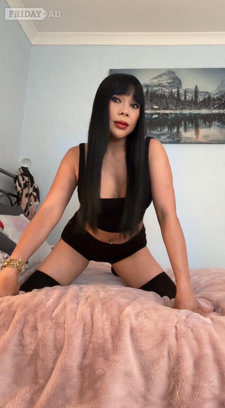 Lydia   Thai  Sexy backdrop