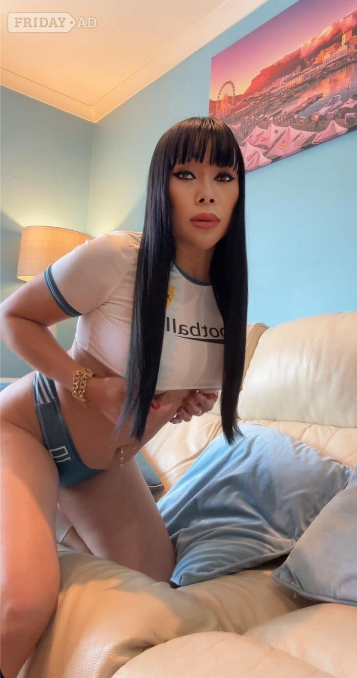 Lydia   Thai  Sexy backdrop