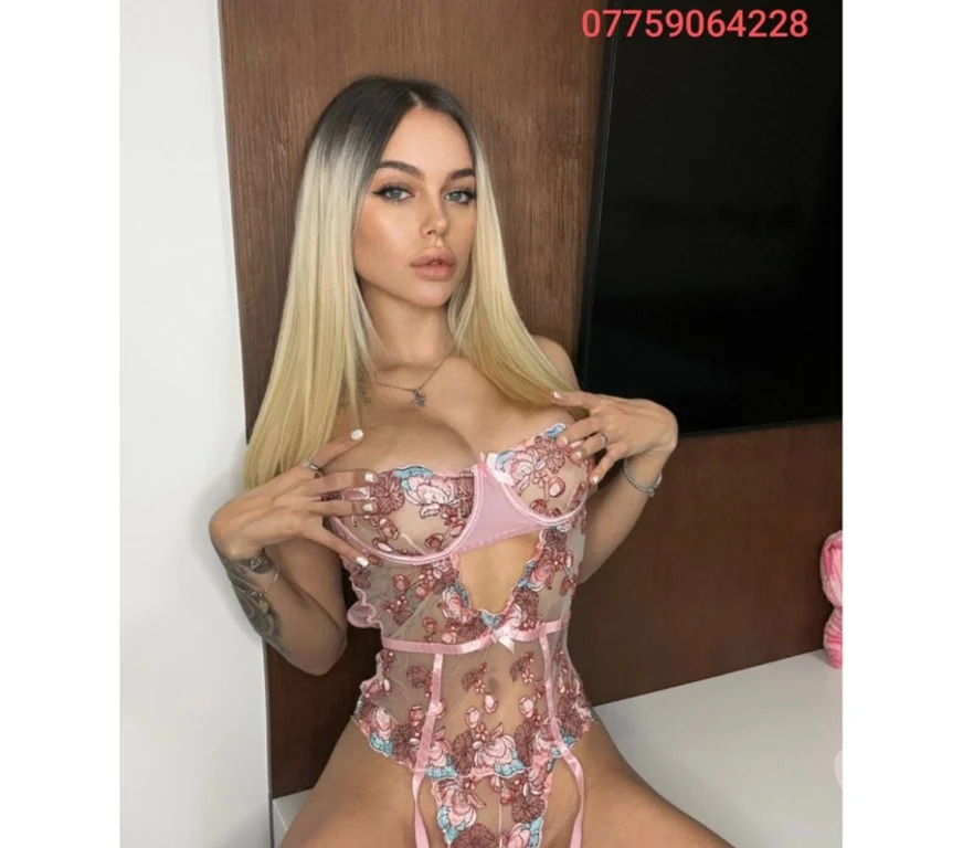 Czech beauty in Bath 💕 image Czech beauty in Bath 💕 image