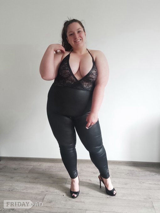 Horny Female Escort Looking For 100 Men In 24 Hours 27 October £80 Entrance X backdrop