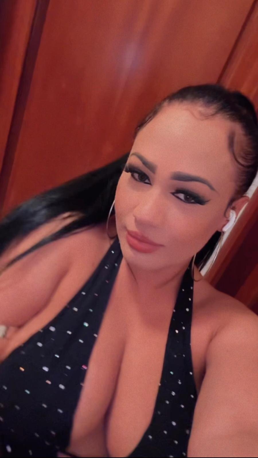 💞💞teasing Erotic Body To Body Massage 💞💞 backdrop
