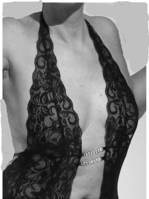 Relaxing Sensual Tantric Style Massage By English Lady In Surrey backdrop