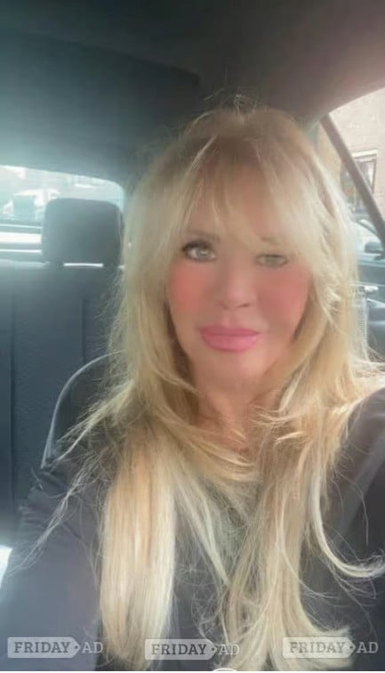 Massage / Escort.. Mature English 47 backdrop
