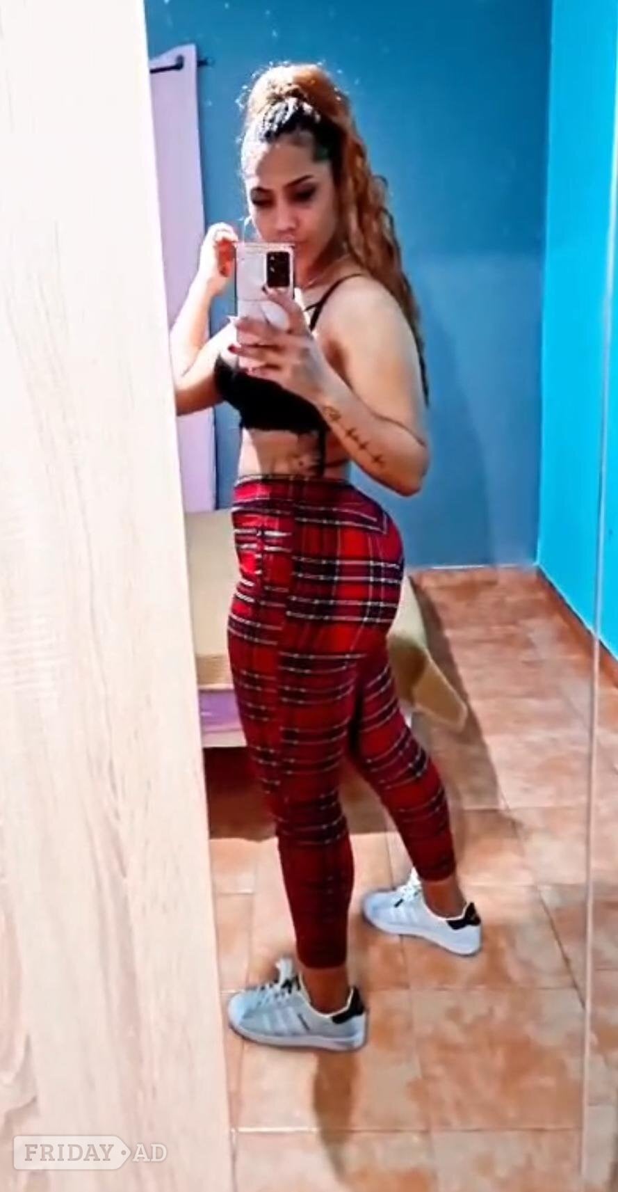 Hi Im  Sindy Girl From Caribbean Call Me On backdrop
