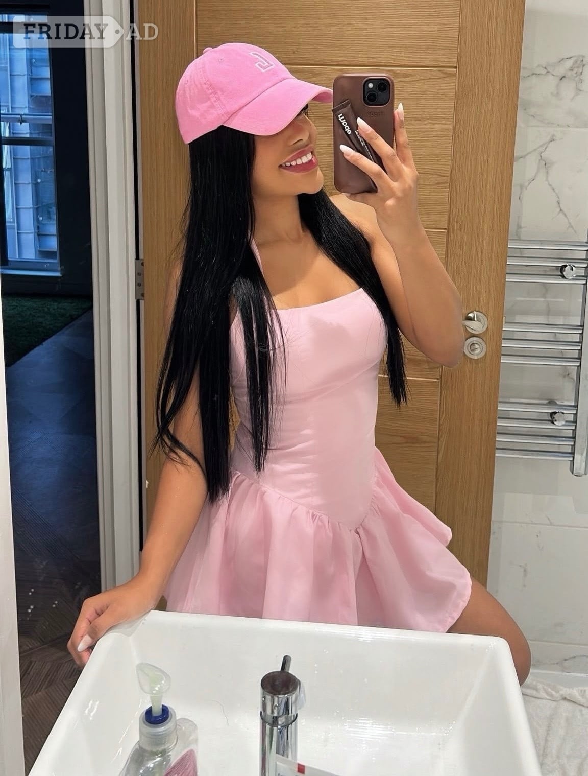 🌸new Seductive🍭 Latina Girl Naughty 🌸 backdrop
