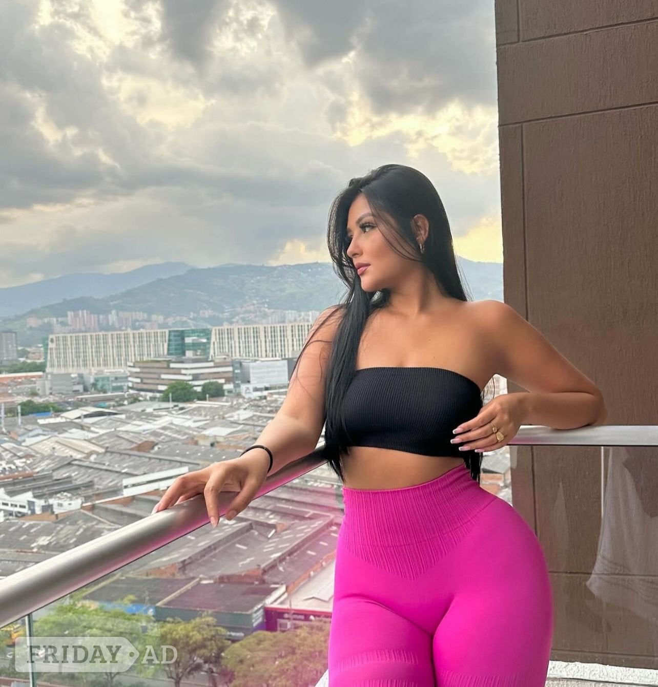 HELLO IM  DULCE CARIBBEAN,  BACK  IN TOWN CALL ME ON image