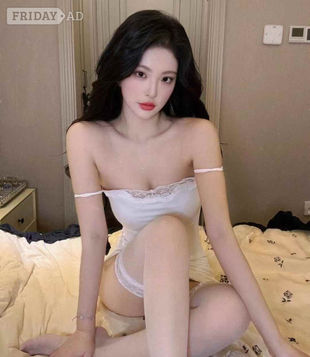 💖 Sweet, Sexy Korean Cutie In Hastings 💖 backdrop