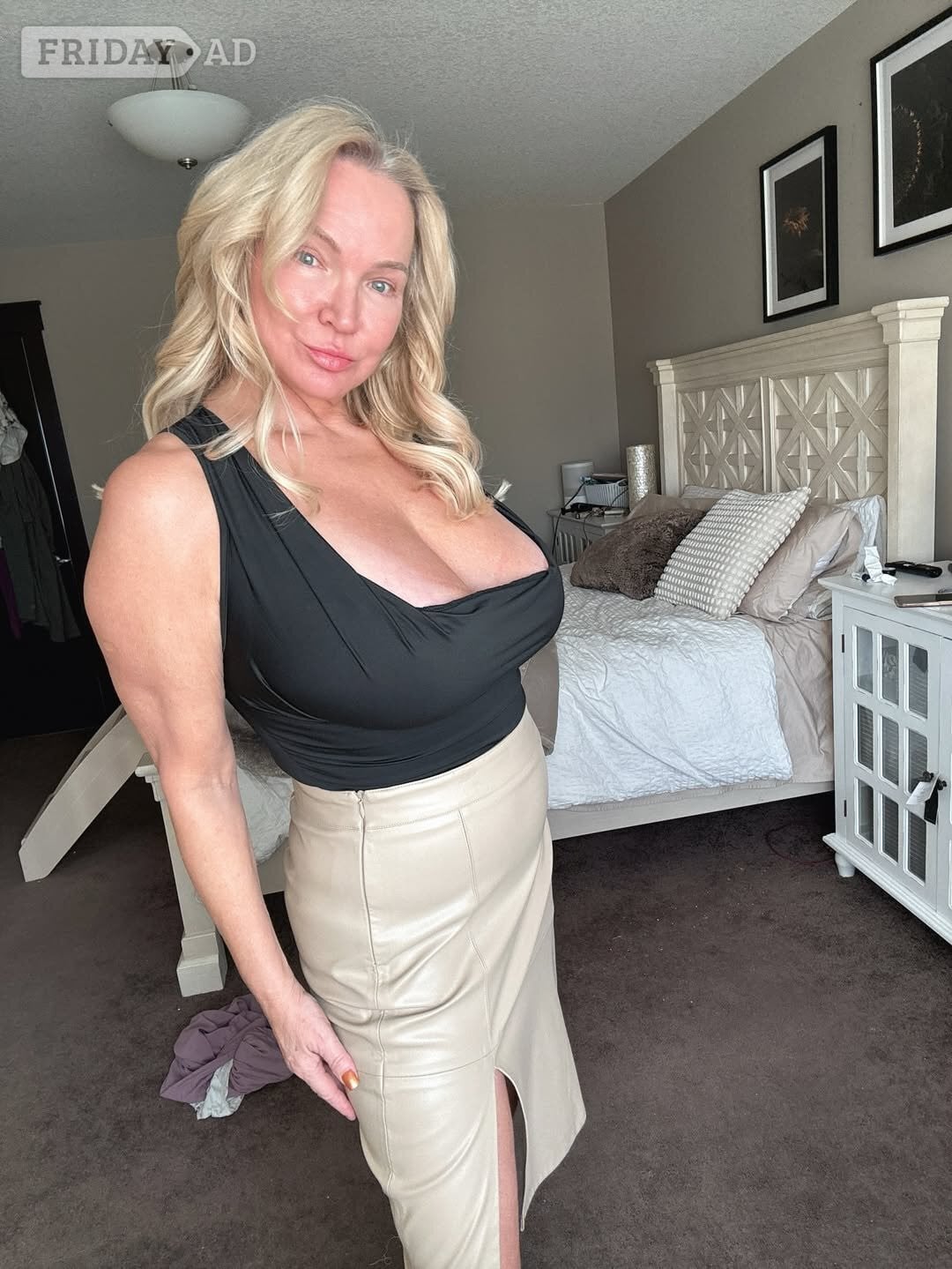 Luxury, Discretion & Pure Pleasure  backdrop