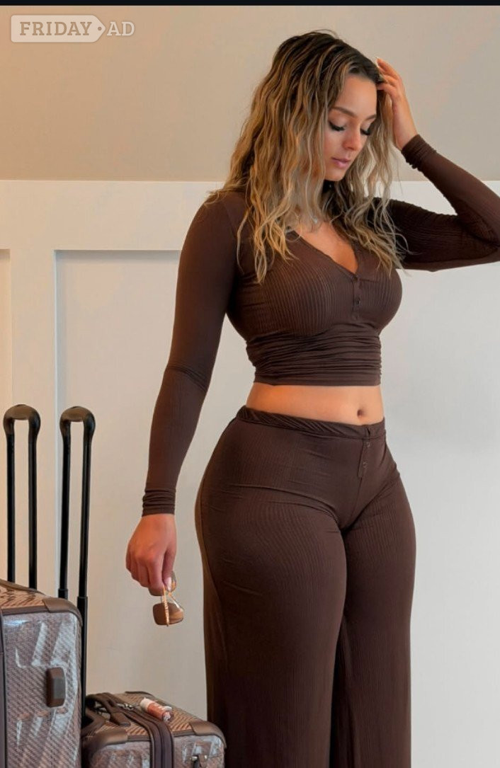 Book Lina For Some Sexy Fun And Action Tonight! backdrop