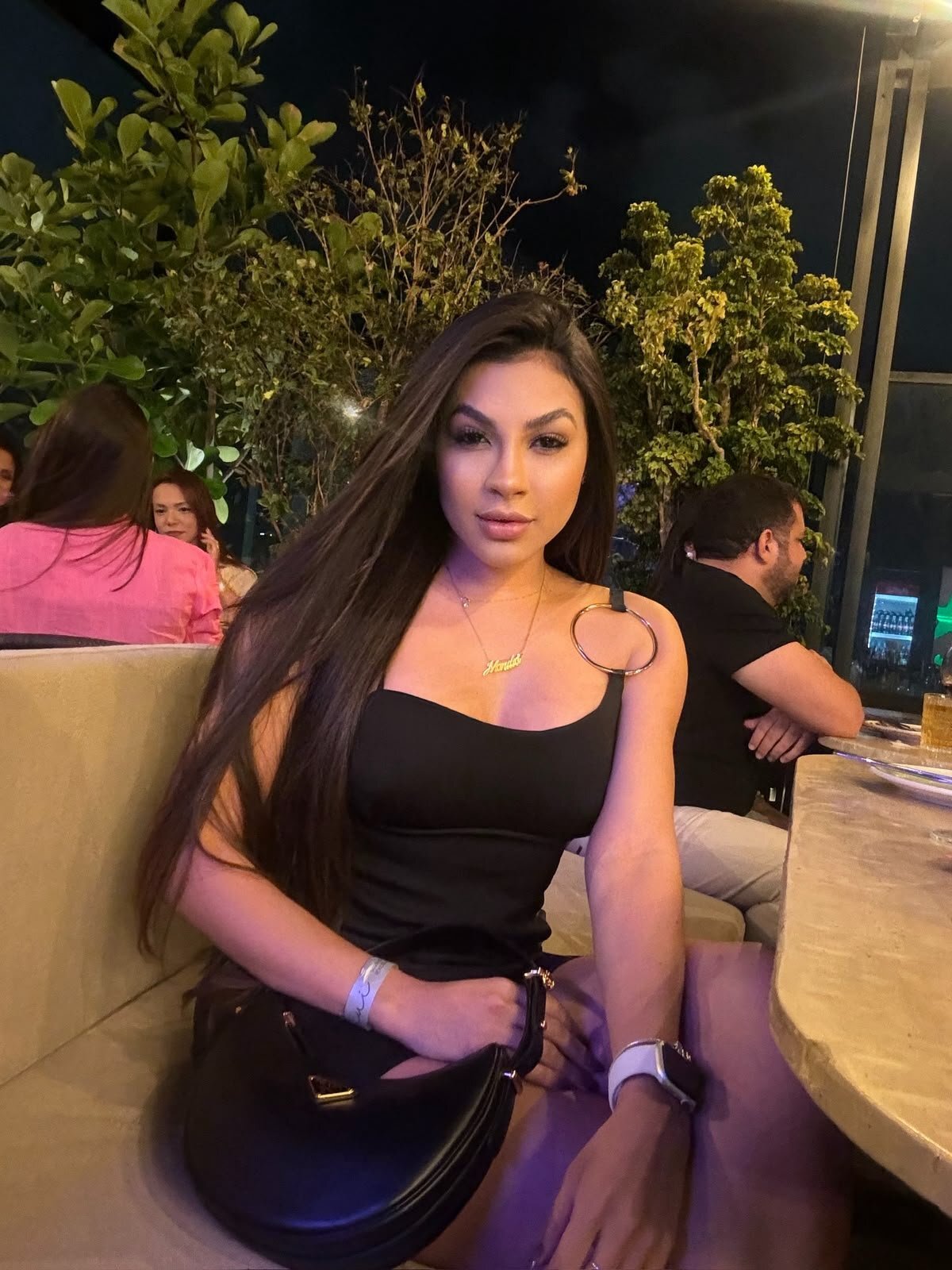 💞 Magic Hands Erotic Body To Body Massage 💞 backdrop