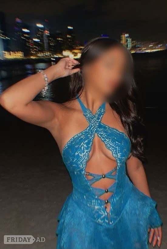 Book Our English Girl Ava Tonight For A Delightful Surrey Surprise! backdrop
