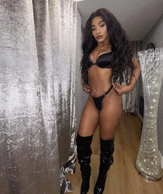 Hot Latino, Best Bj In Birmingham, Call Me 💦 backdrop