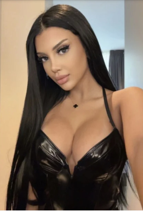 Elegant, confident, and irresistibly sensual Liverpool escort image Elegant, confident, and irresistibly sensual Liverpool escort image