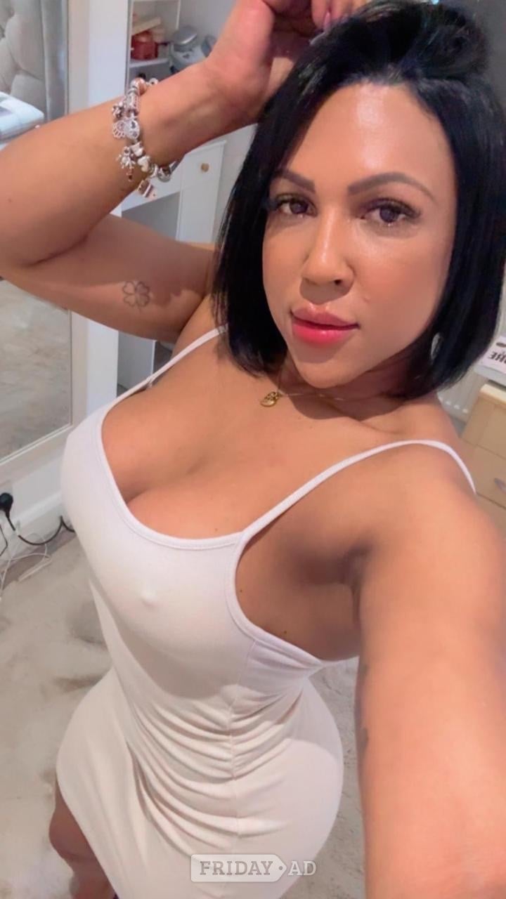 New 💕 Party Girl 🥰 backdrop