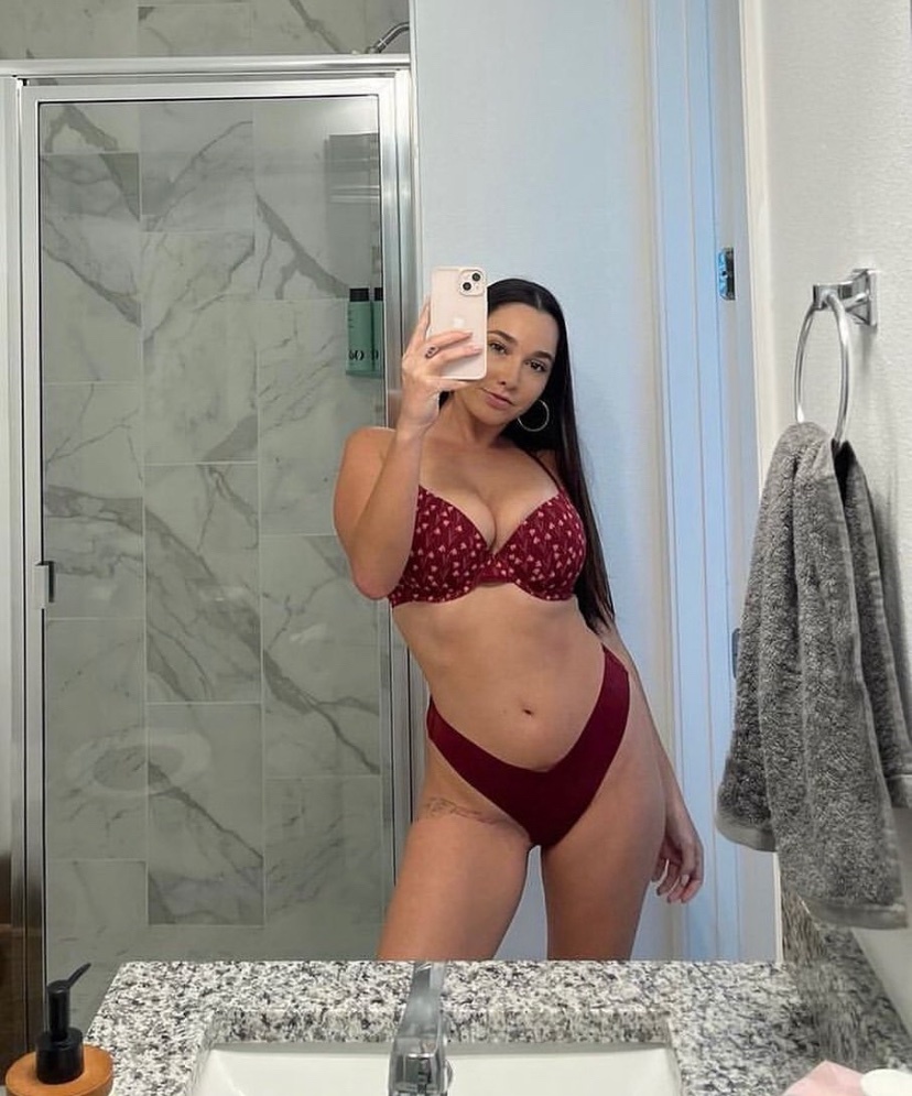 Hello! I'm Available For Discreet And Enjoyable Encounters.  backdrop