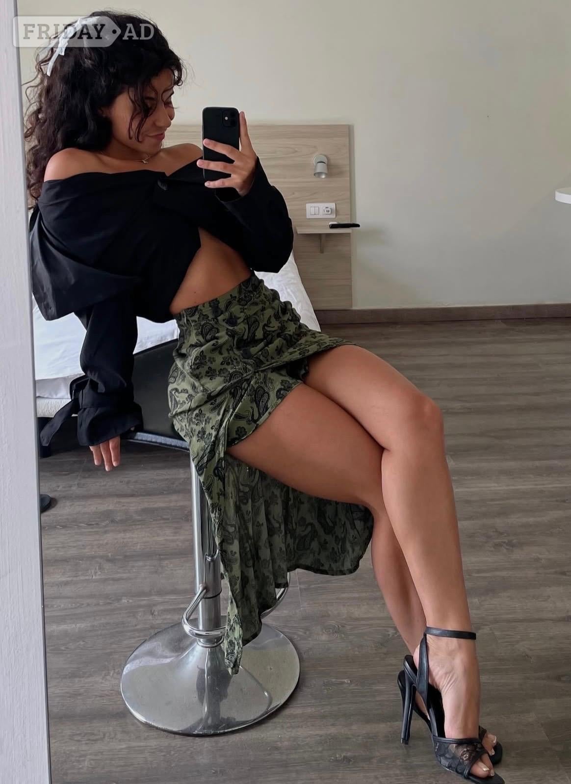 Kelly Latina Party Girl Gfe ♥️ Best Owo : backdrop